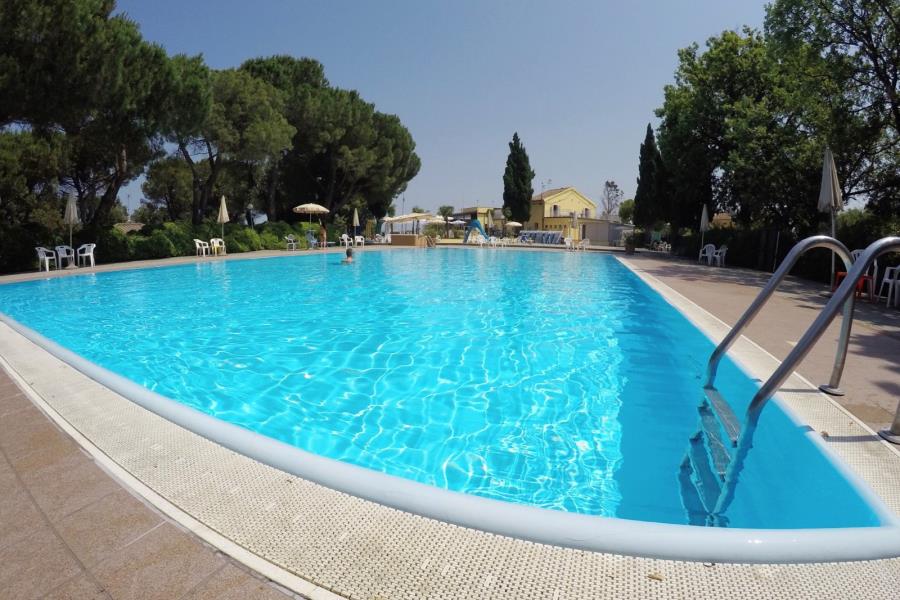 Camping Village Mar y Sierra, San Costanzo