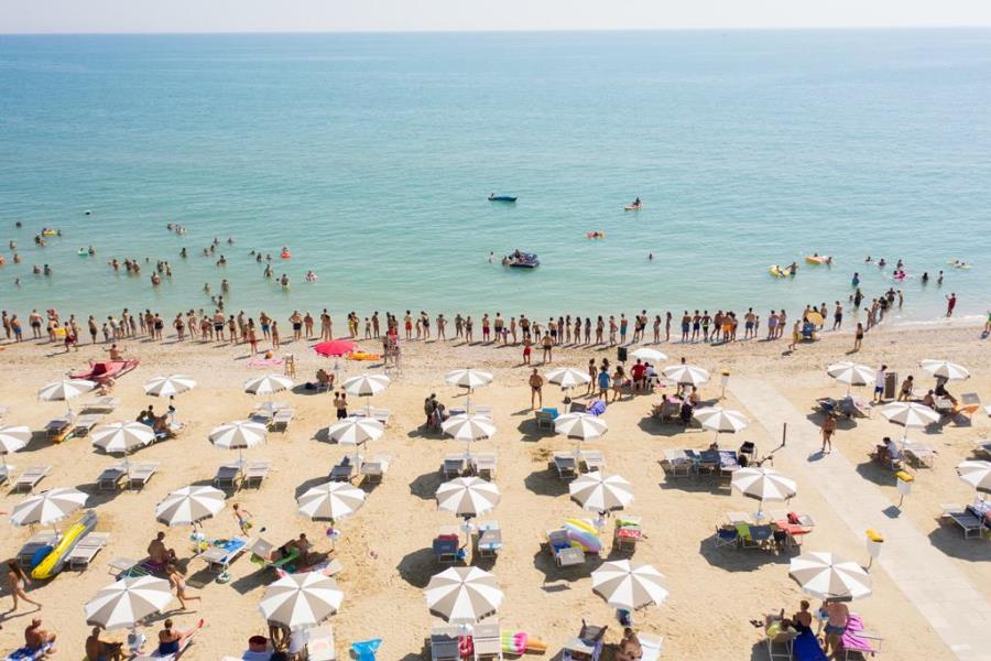 Centro Vacanze Camping Spinnaker, Fermo